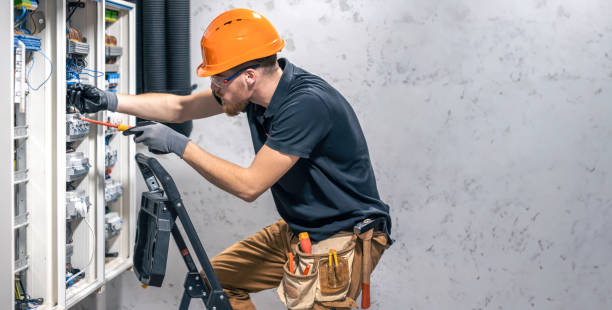 Best Emergency Electrical Repair  in Pella, IA
